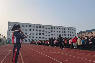 迪沟镇中心小学防滑防震防踩踏安全演练活动总结